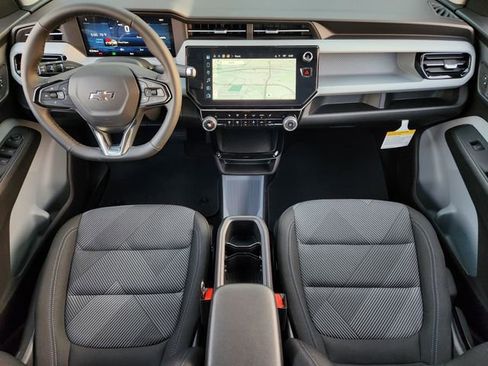 New 2027 Chevrolet Bolt LT image 54