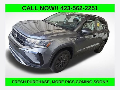 Used 2024 Volkswagen Taos S FWD image 1