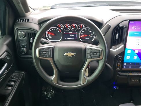 Used 2021 Chevrolet Silverado 1500 Custom w/ LPO, Dark Essentials Package AWD/4WD image 13