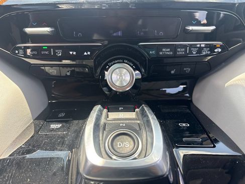 Used 2023 Acura MDX FWD w/ Technology Package image 23