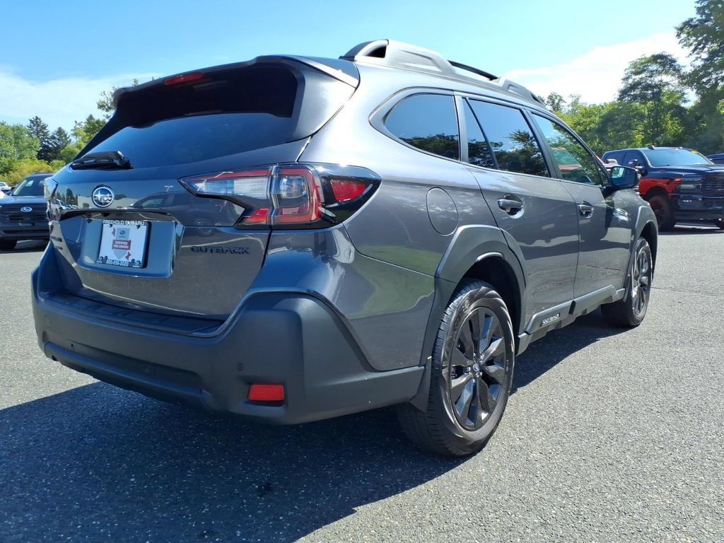 Certified 2025 Subaru Outback Onyx Edition AWD/4WD image 18
