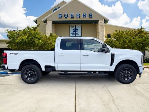 Used 2024 Ford F250 Lariat w/ Sport Appearance Package AWD/4WD image 7