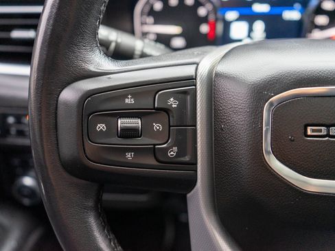 Used 2021 GMC Yukon Denali image 24