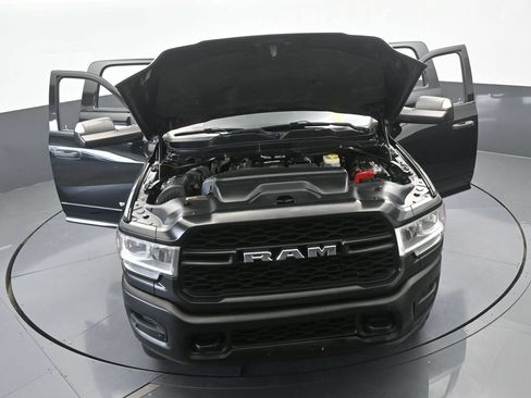 Used 2019 RAM 3500 Tradesman RWD image 74