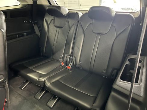 Used 2022 Kia Sorento SX image 18