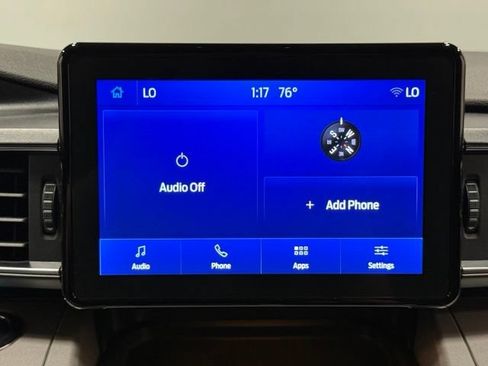 Used 2023 Ford Explorer XLT w/ Equipment Group 202A RWD image 20