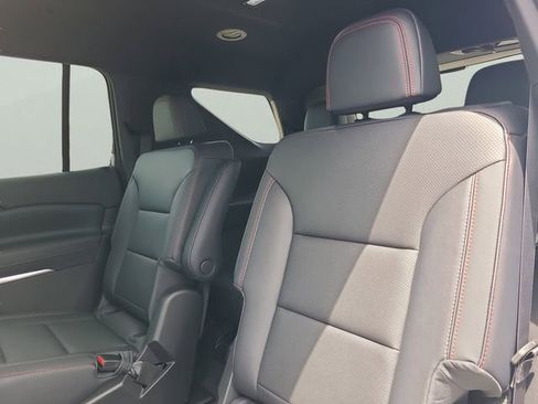 New 2026 Chevrolet Traverse Z71 image 10
