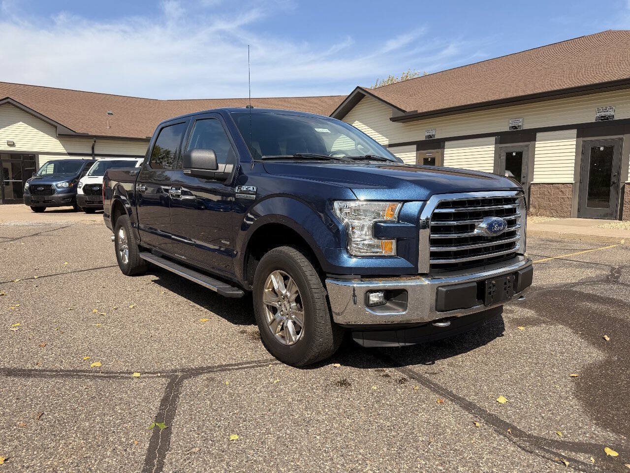 Used 2016 Ford F150 XLT w/ Equipment Group 302A Luxury AWD/4WD image 2