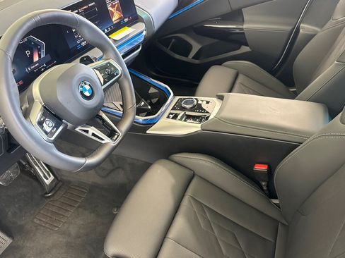 Used 2026 BMW X3 xDrive30i w/ Premium Package AWD/4WD image 4