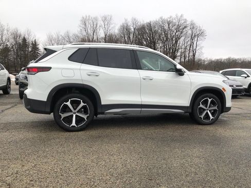 New 2026 Volkswagen Tiguan SE AWD/4WD image 8
