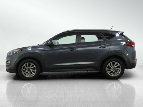 Used 2016 Hyundai Tucson SE w/ Option Group 02 image 2