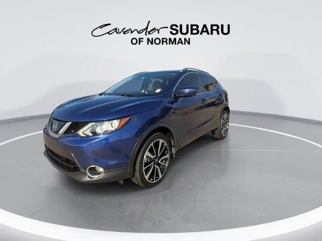Used 2019 Nissan Rogue Sport SL w/ Premium Package FWD image 4