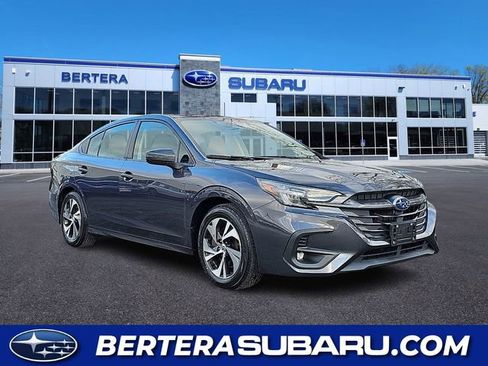 Used 2024 Subaru Legacy Premium image 1