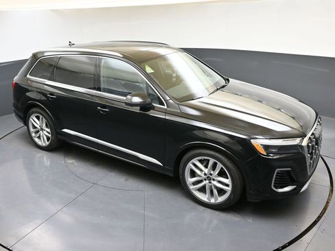 Used 2025 Audi Q7 3.0T Premium Plus w/ Premium Plus Package image 48