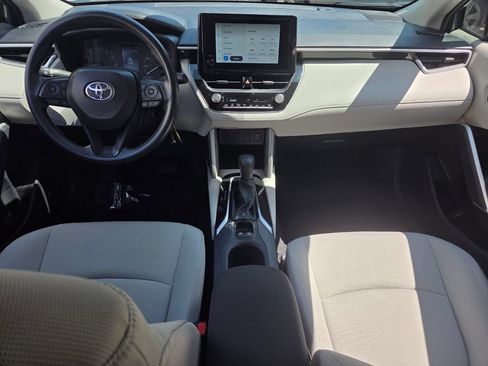 Used 2024 Toyota Corolla Cross L FWD image 13