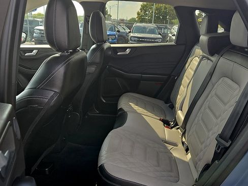 Certified 2023 Ford Escape Platinum w/ Premium Technology Package AWD/4WD image 21