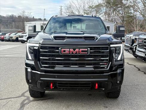 Certified 2024 GMC Sierra 2500 AT4 w/ AT4 Premium Plus Package image 3