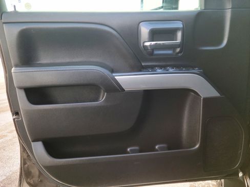 Used 2018 Chevrolet Silverado 1500 LT w/ All Star Edition image 5