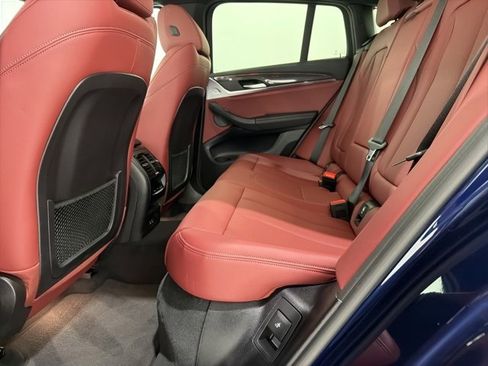 Certified 2023 BMW X4 M40i w/ Premium Package image 17