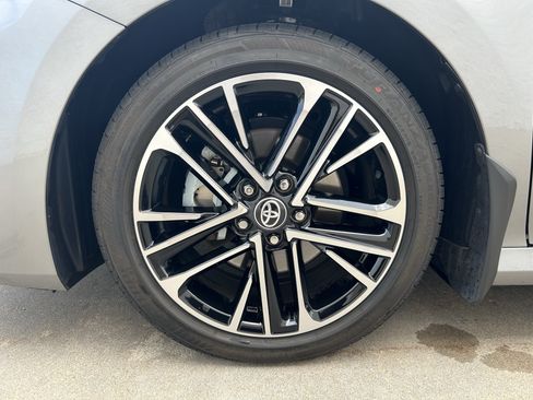 Certified 2025 Toyota Camry XLE FWD image 12