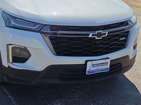 Used 2023 Chevrolet Traverse RS AWD/4WD image 9