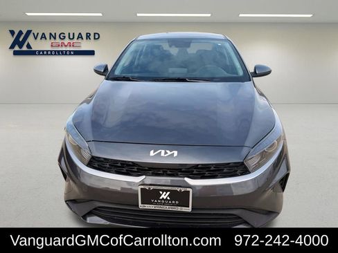 Used 2023 Kia Forte LXS image 6