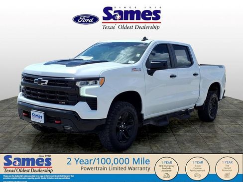 Used 2022 Chevrolet Silverado 1500 LT Trail Boss AWD/4WD image 3