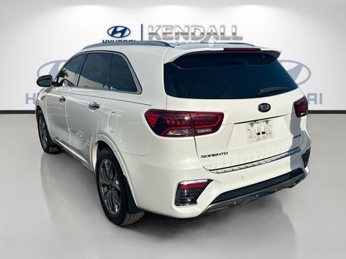 Used 2019 Kia Sorento SX image 4