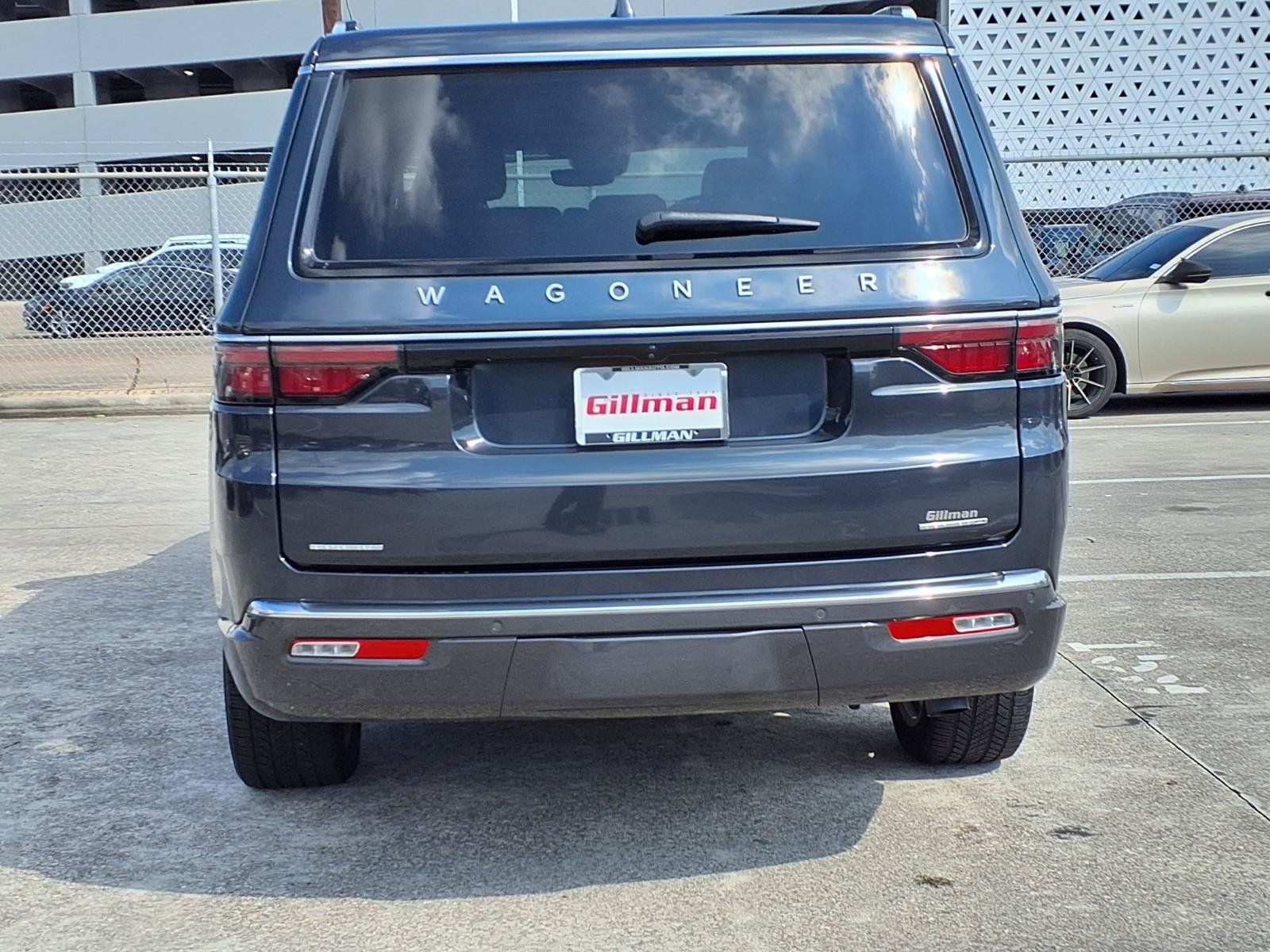Used 2022 Jeep Wagoneer Series III w/ Premium Group I AWD/4WD image 26