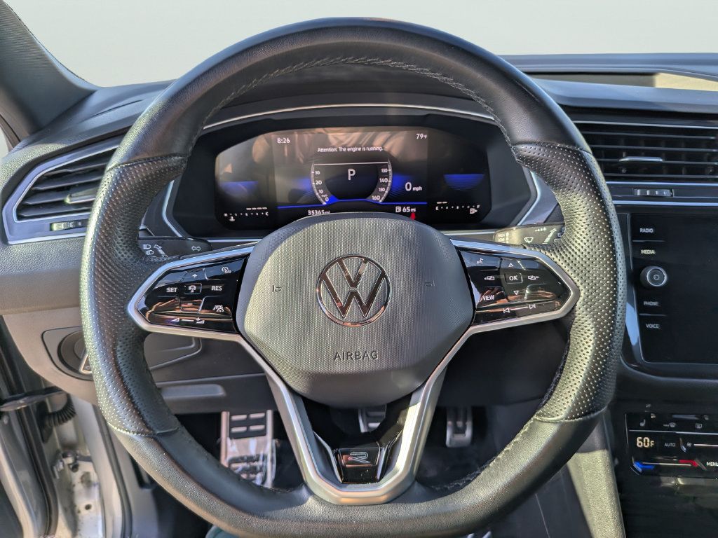 Certified 2023 Volkswagen Tiguan SE R-Line FWD image 26