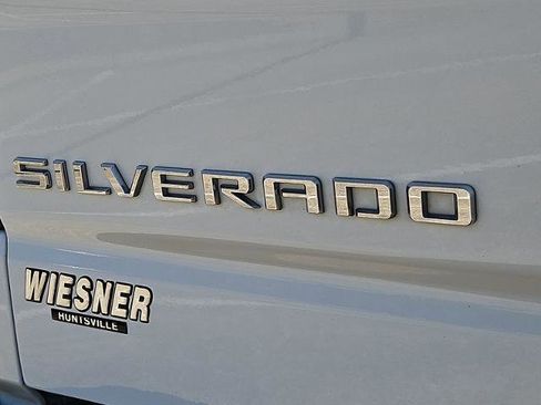 Used 2022 Chevrolet Silverado 1500 LT Trail Boss w/ Convenience Package II image 29