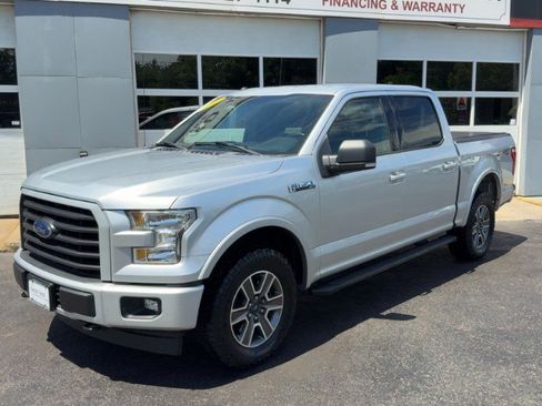 Used 2017 Ford F150 XLT w/ Equipment Group 302A Luxury AWD/4WD image 2