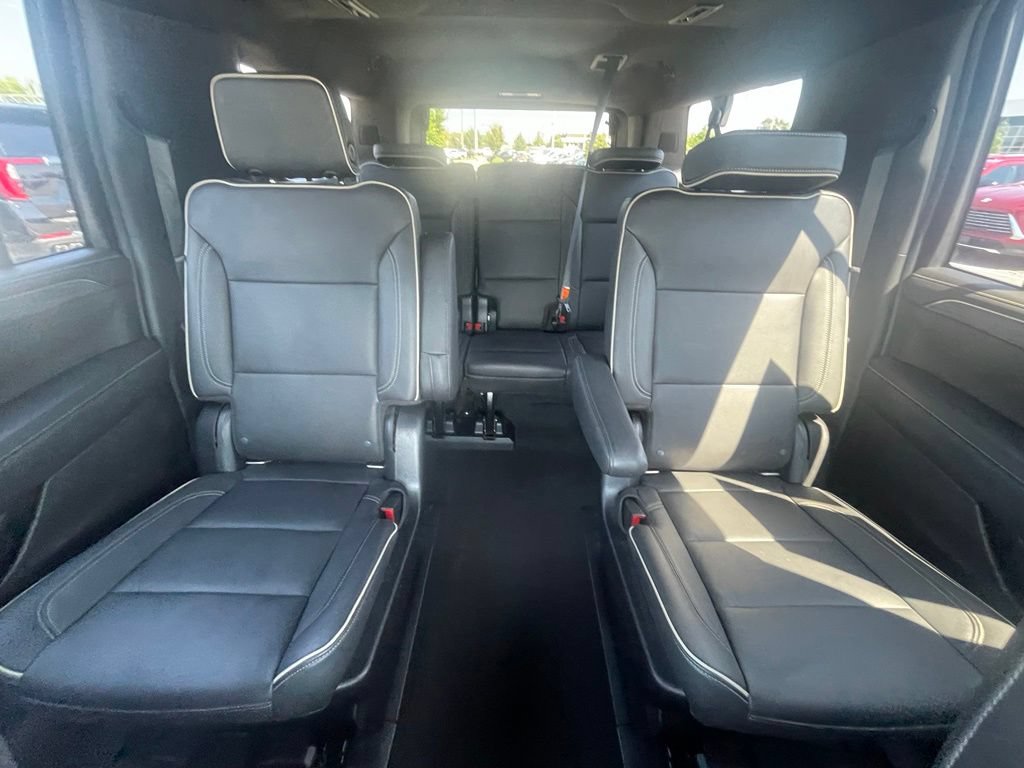 Used 2021 GMC Yukon XL SLT w/ SLT Premium Package AWD/4WD image 22