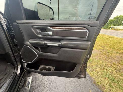 Used 2019 RAM 1500 Laramie w/ Trailer Tow Group AWD/4WD image 22