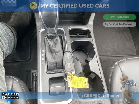 Used 2019 Ford Escape SEL image 18