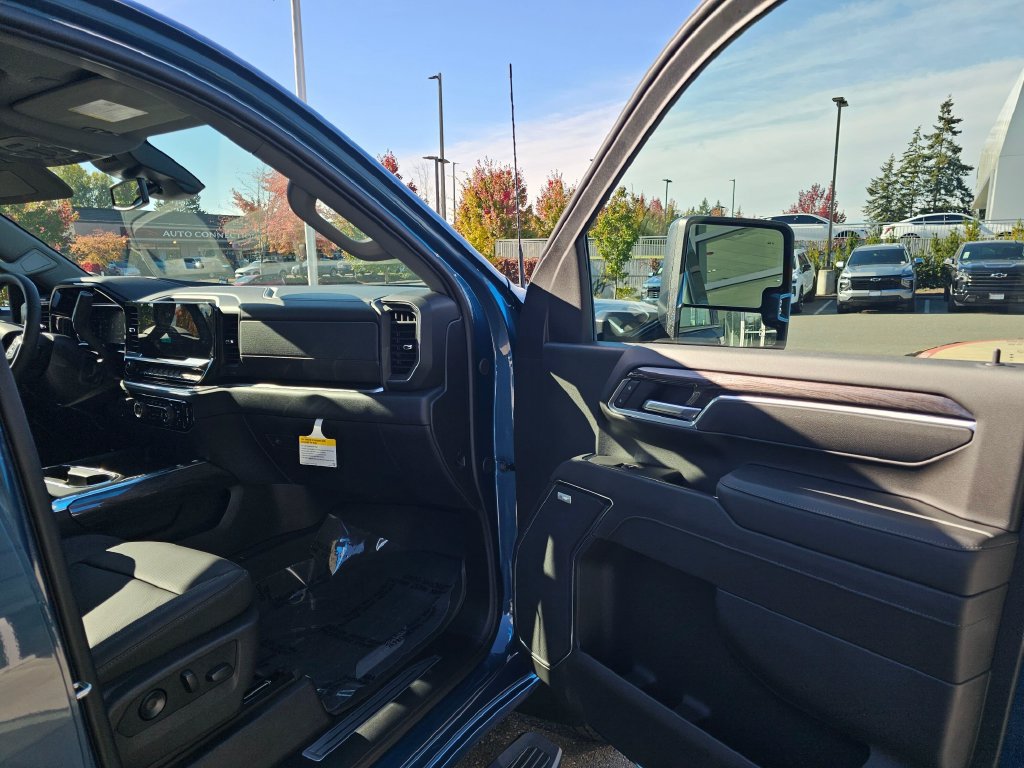 New 2026 Chevrolet Silverado 3500 LTZ w/ LTZ Plus Package AWD/4WD image 12