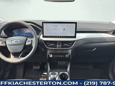 Used 2023 Ford Escape Platinum AWD/4WD image 17