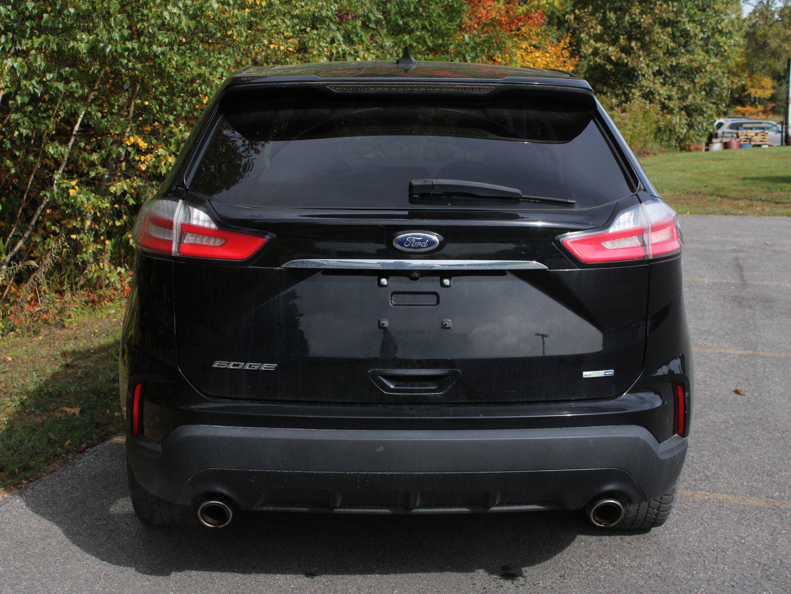 Used 2019 Ford Edge SE AWD/4WD image 6