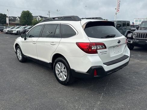 Used 2018 Subaru Outback 2.5i AWD/4WD image 4