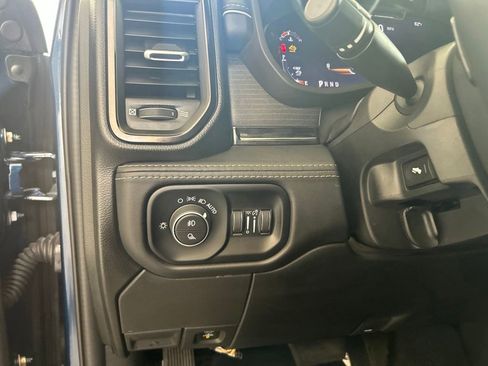 Used 2024 RAM 2500 Limited AWD/4WD image 49
