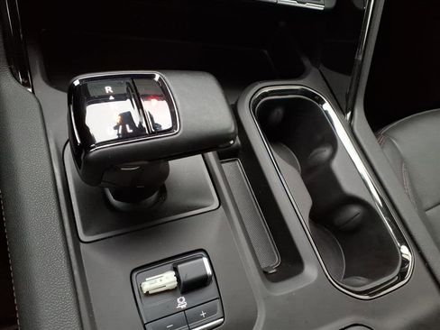 Certified 2023 GMC Sierra 1500 AT4 w/ Technology Package image 21