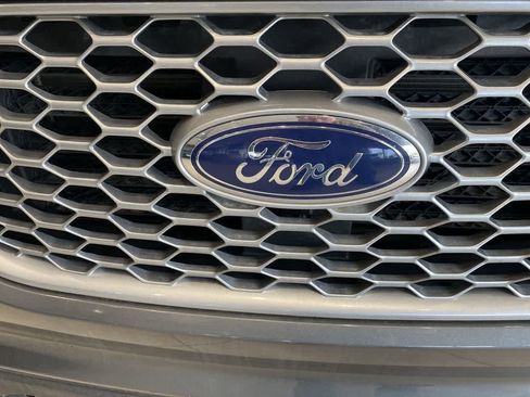 Used 2024 Ford Edge SEL AWD/4WD image 19