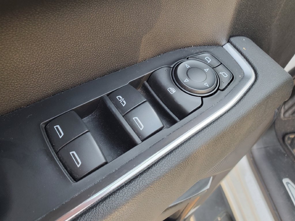 Used 2024 Chevrolet Silverado 1500 LT AWD/4WD image 22