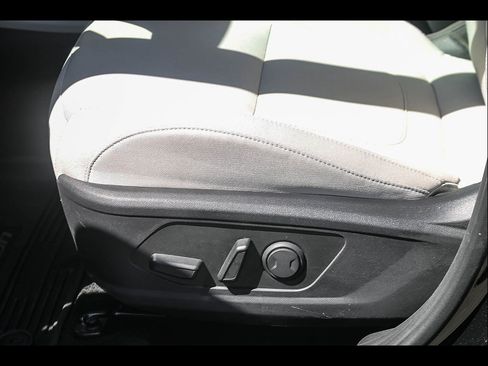 Certified 2025 Hyundai Tucson SEL FWD image 24