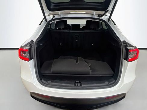 Used 2023 Tesla Model Y Performance AWD/4WD image 27