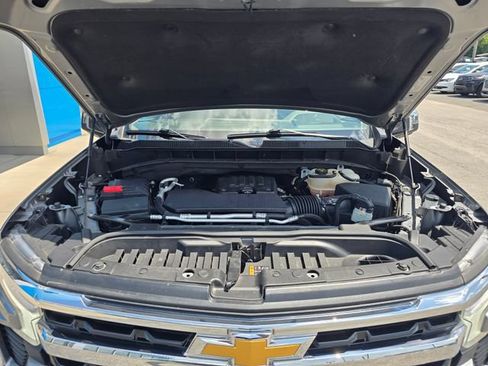 Used 2023 Chevrolet Silverado 1500 LT w/ Safety Package AWD/4WD image 47
