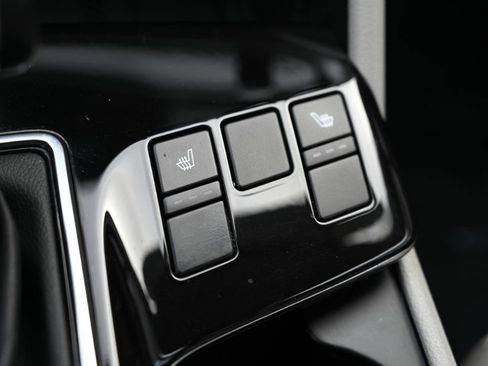 Used 2023 Kia Sportage EX image 32