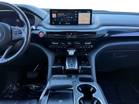 Used 2023 Acura MDX FWD w/ Technology Package image 11