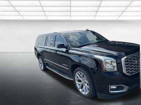 Used 2019 GMC Yukon XL Denali w/ Open Road Package image 2