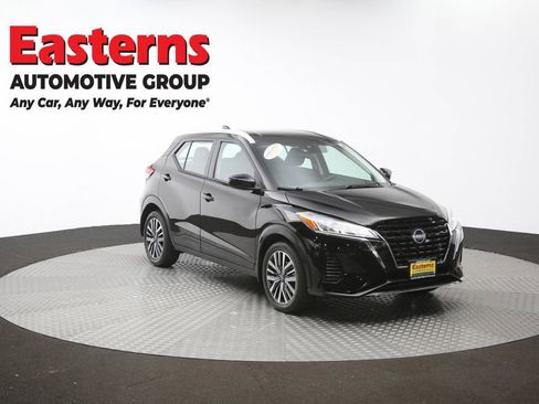 Used 2023 Nissan Kicks SV FWD image 48